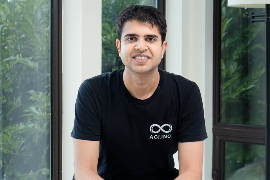 Portrait of Div Garg