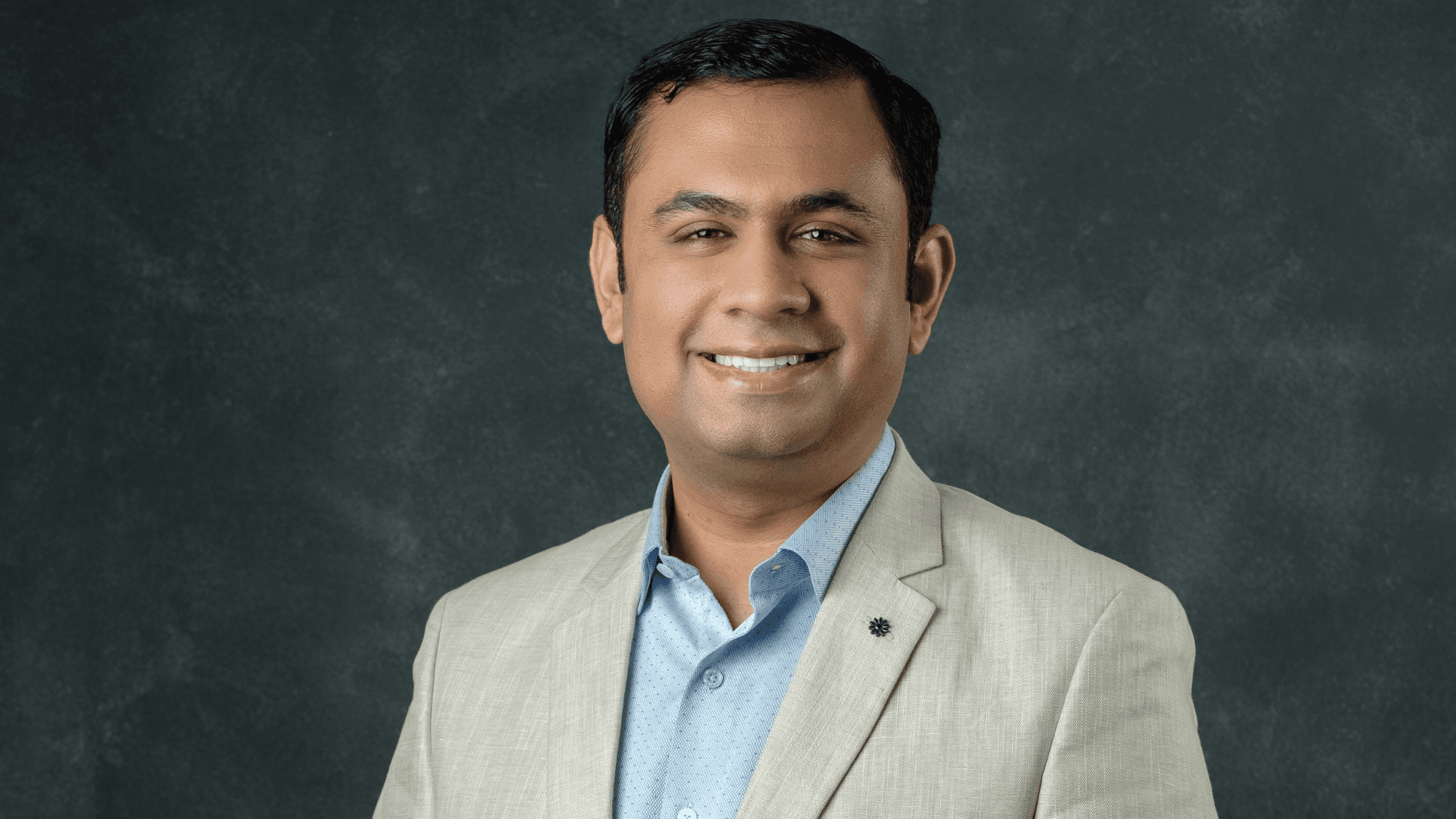 Portrait of Harshil Mathur